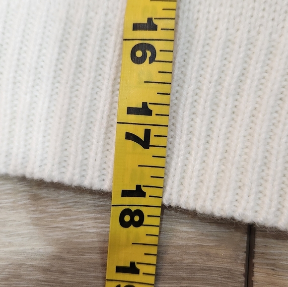 Just Polly Cherry Patterned Knit Vneck Vest Size Medium - Picture 3 of 7